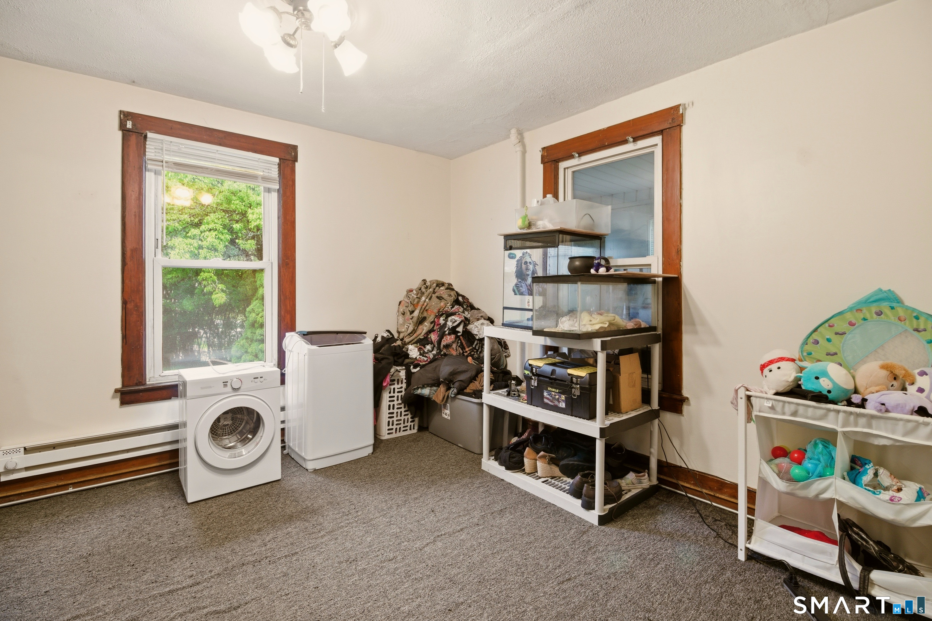 182 Vauxhall Street New London CT 06320