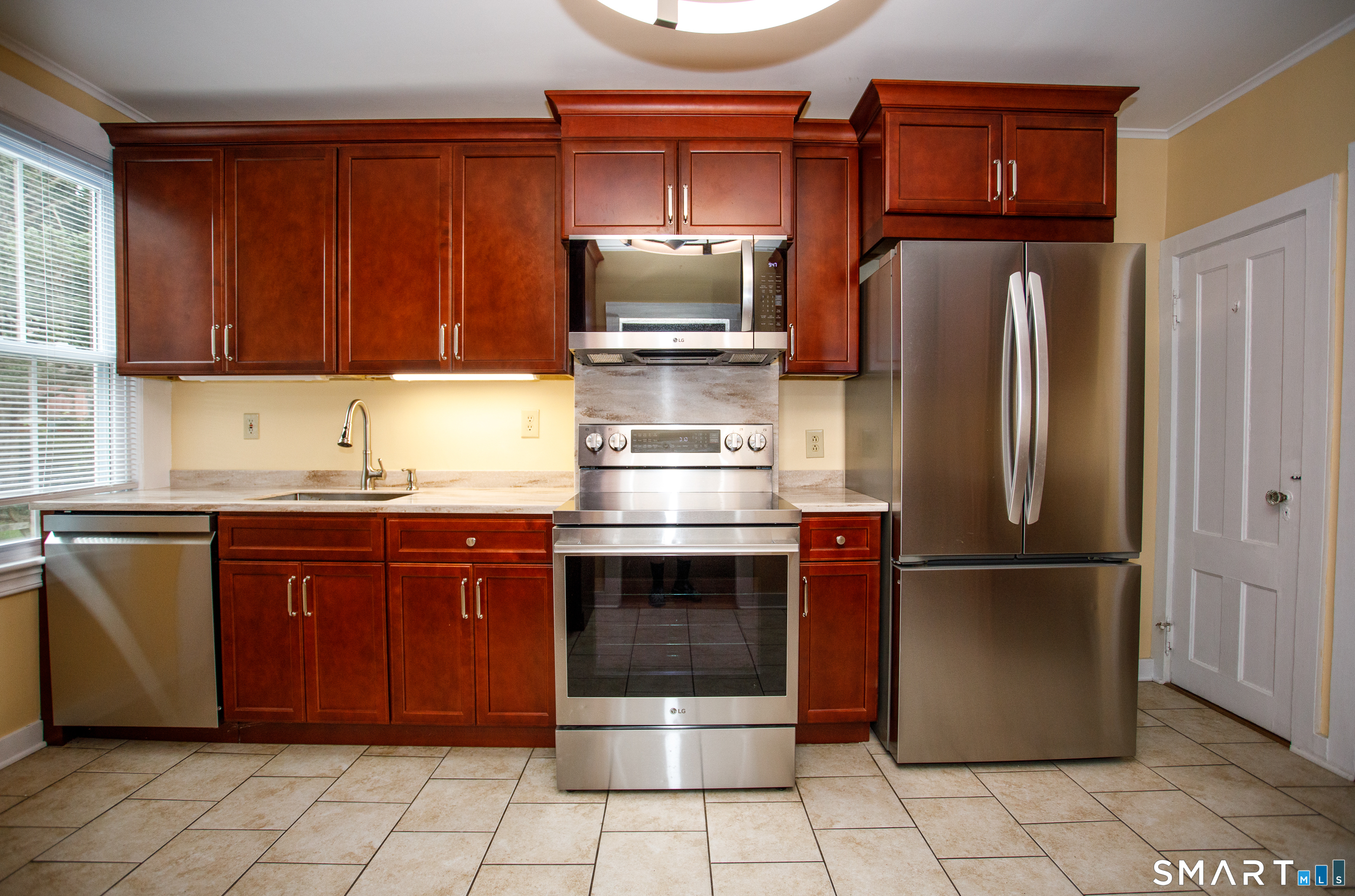 11 Scotland Road Norwich CT 06360
