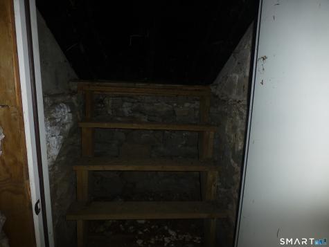 104 Mount Pleasant Street Norwich CT 06360