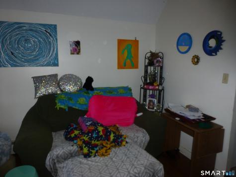 104 Mount Pleasant Street Norwich CT 06360