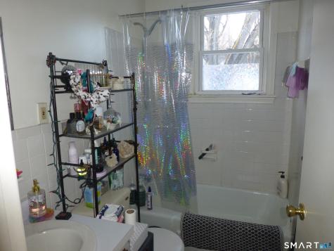 104 Mount Pleasant Street Norwich CT 06360