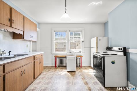 95-97 Cowles Street Hartford CT 06114