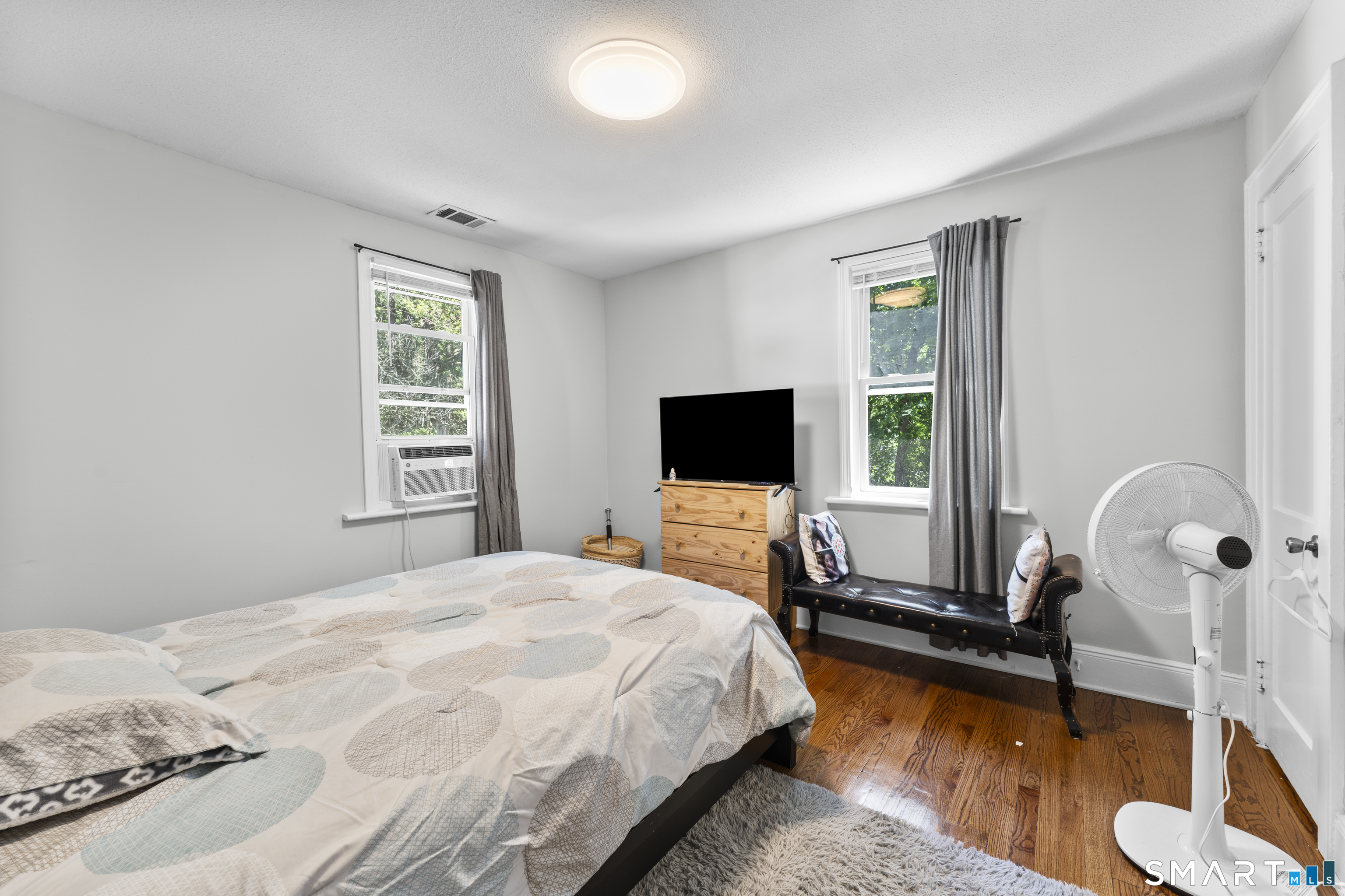 39-41 Grasso Terrace Bridgeport CT 06604