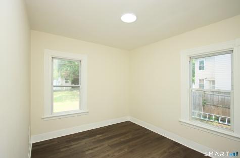 15 Walnut Street West Haven CT 06516