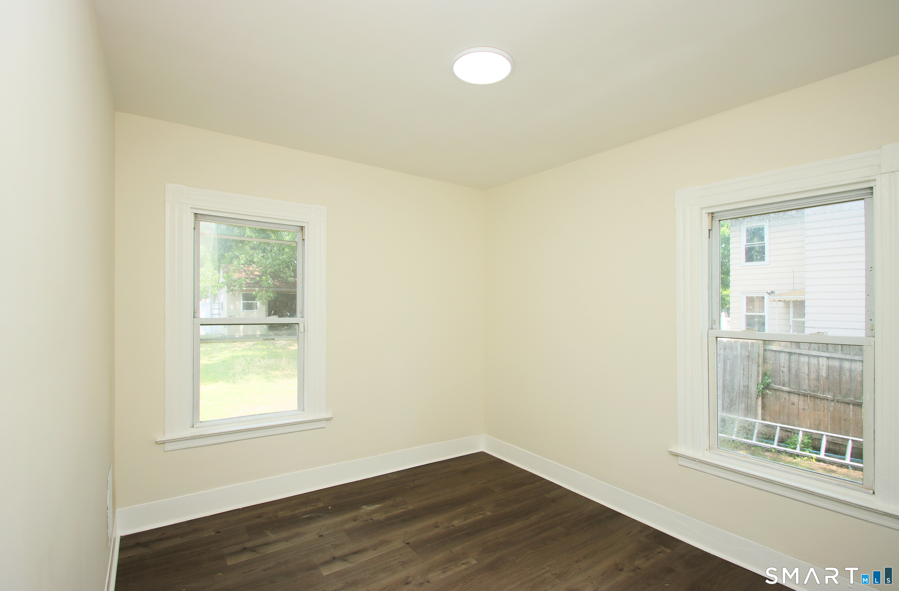 15 Walnut Street West Haven CT 06516