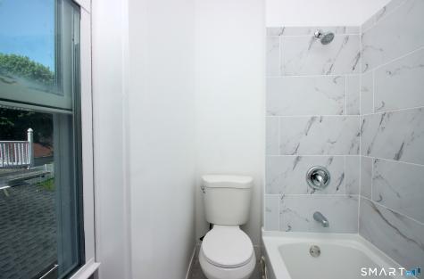15 Walnut Street West Haven CT 06516