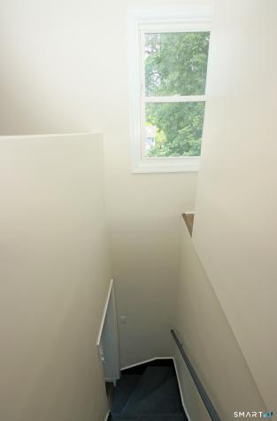 15 Walnut Street West Haven CT 06516