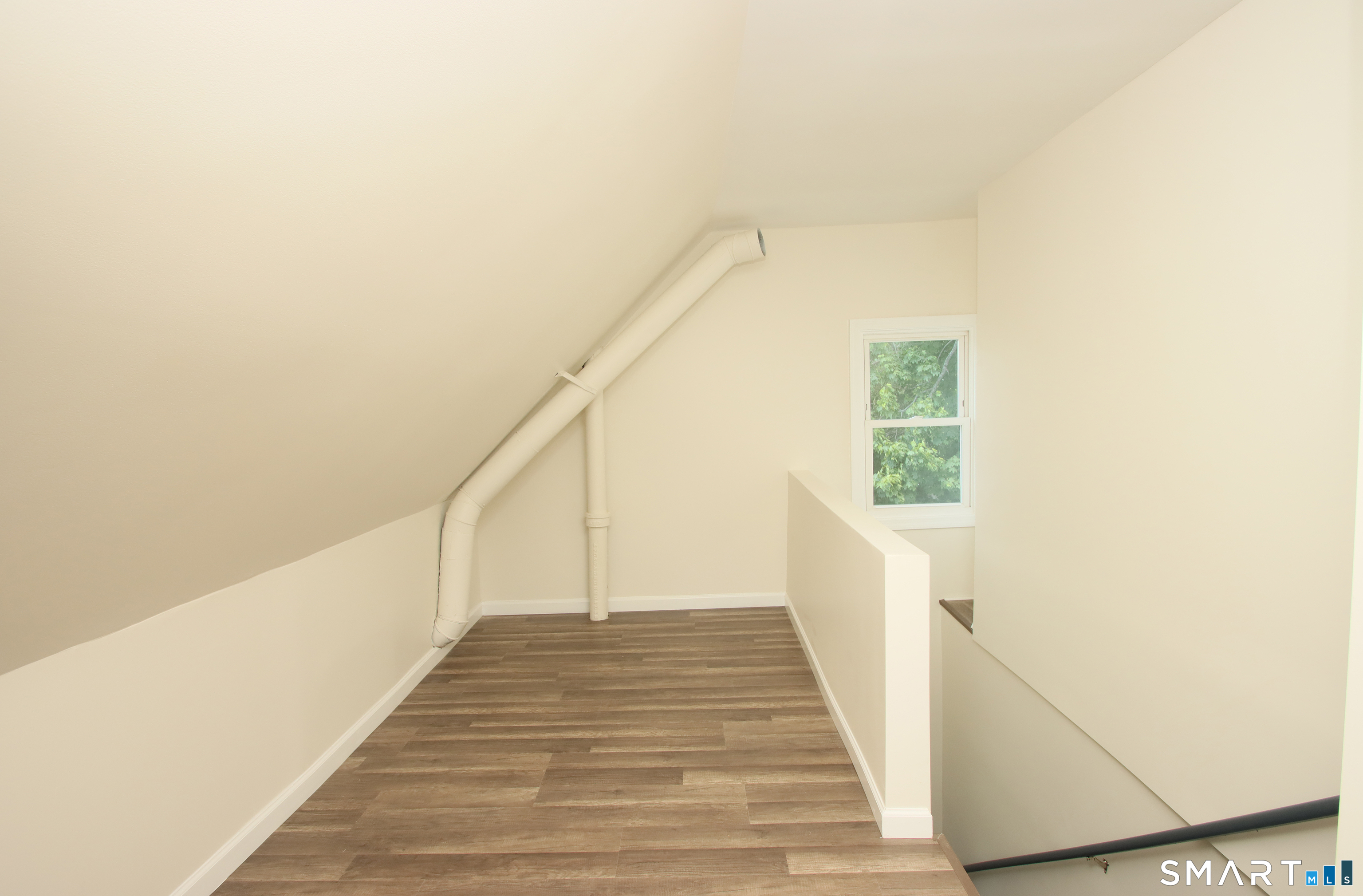 15 Walnut Street West Haven CT 06516