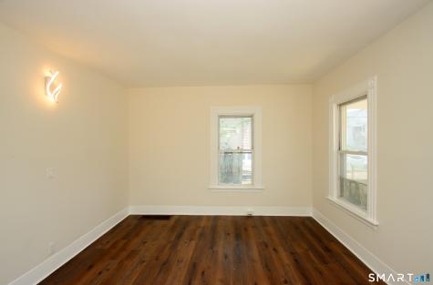 15 Walnut Street West Haven CT 06516