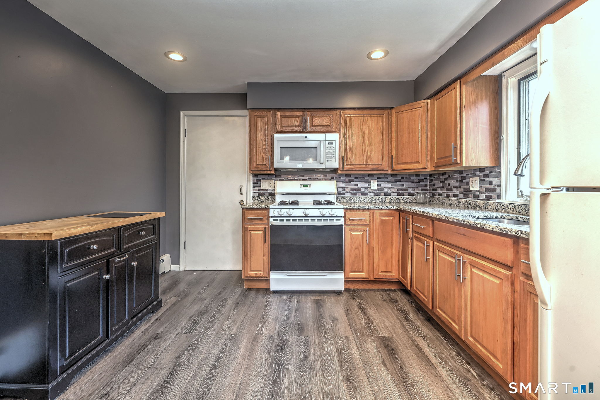 433 Third Avenue West Haven CT 06516