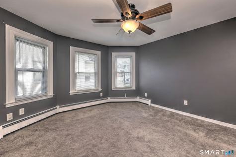433 Third Avenue West Haven CT 06516