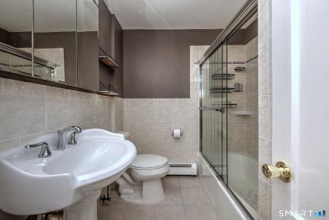 433 Third Avenue West Haven CT 06516