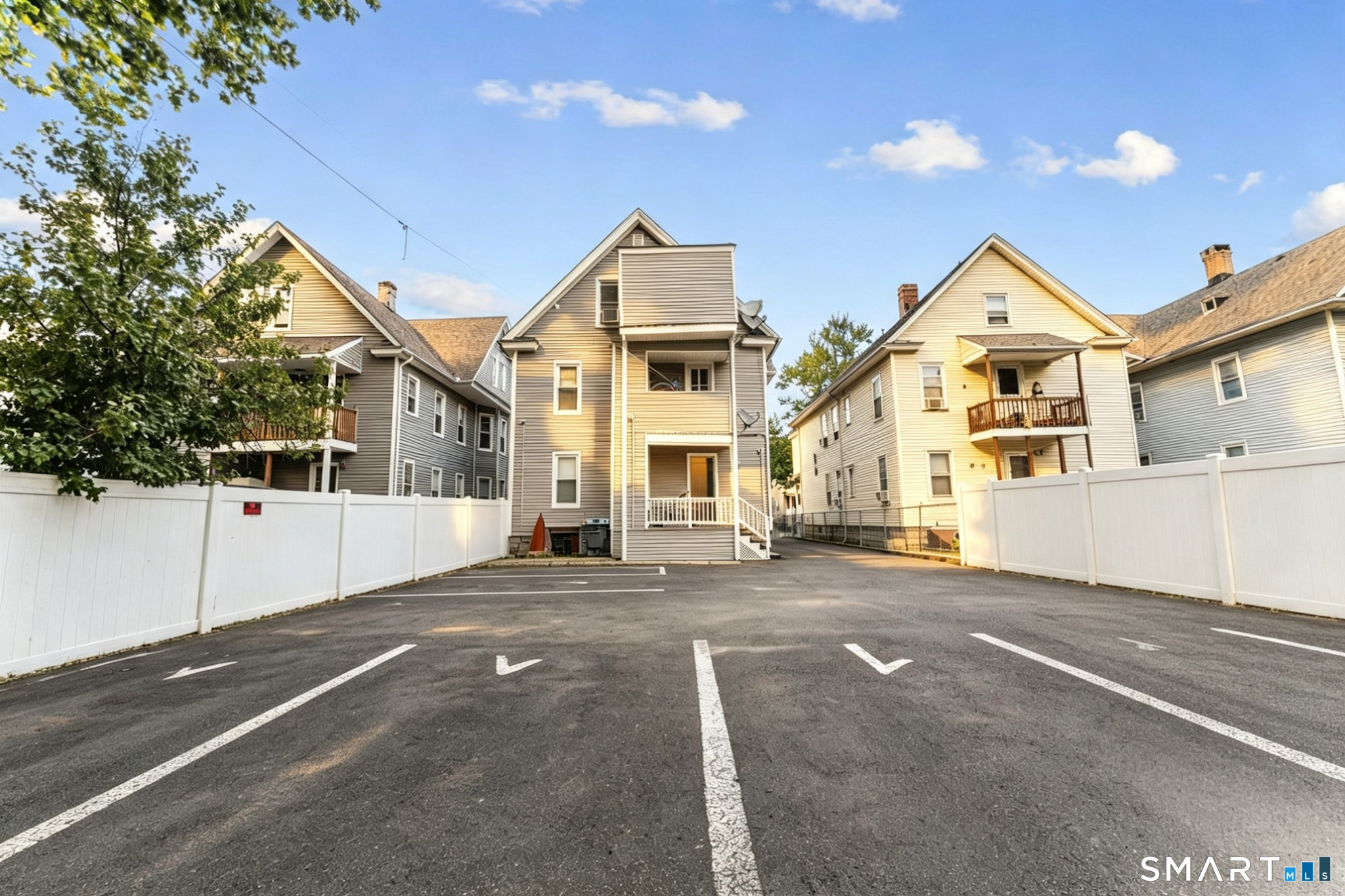 973 Howard Avenue Bridgeport CT 06605