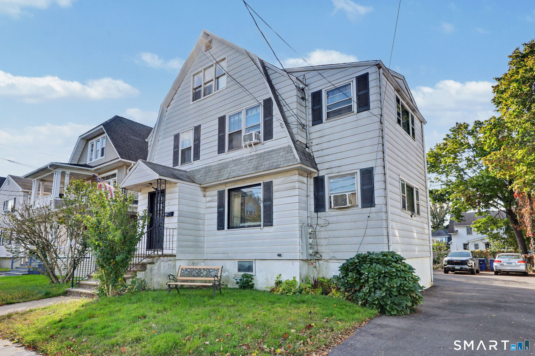 55 Harborview Avenue Bridgeport CT 06605