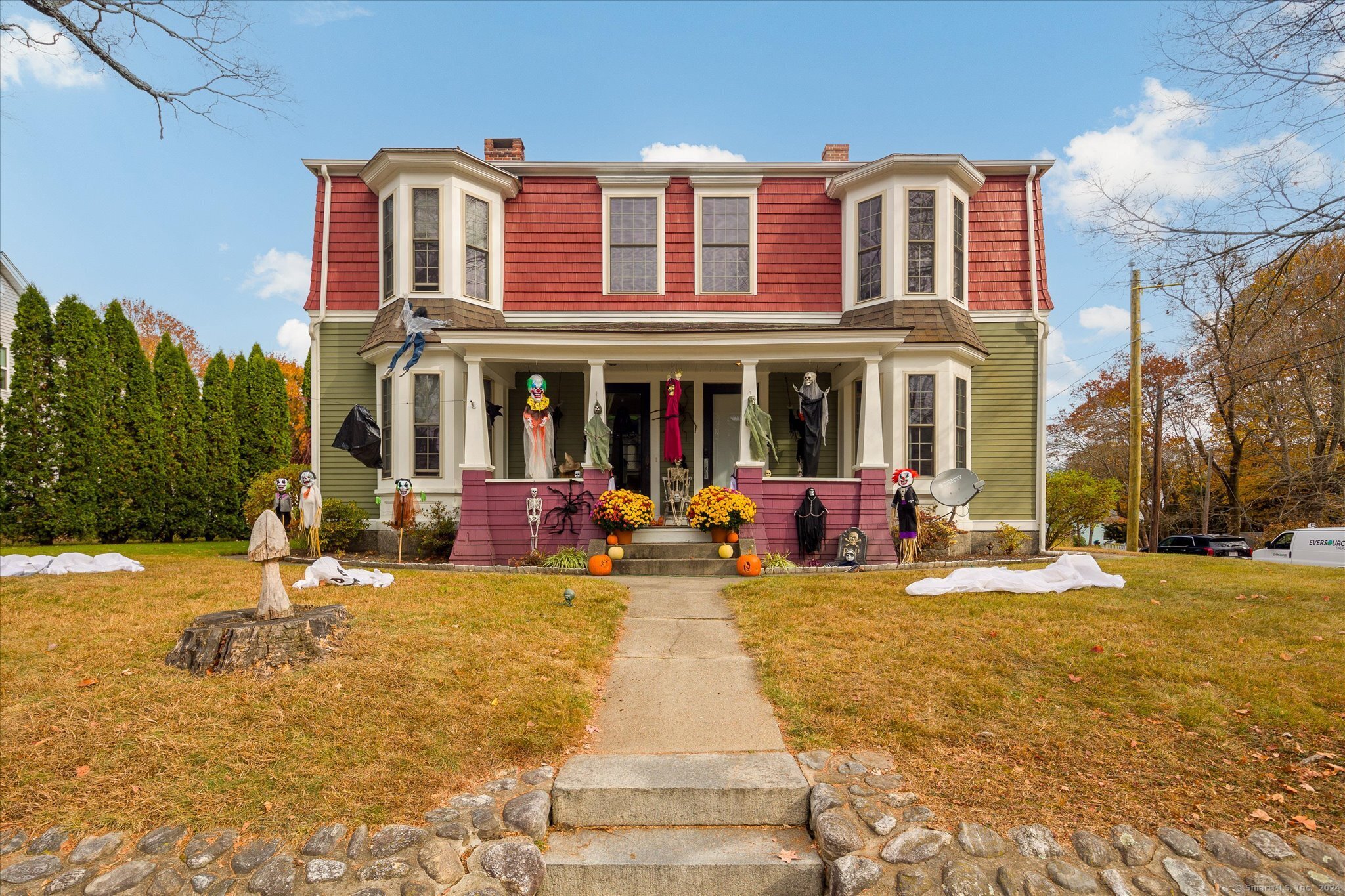 114 Grove Street Putnam CT 06260