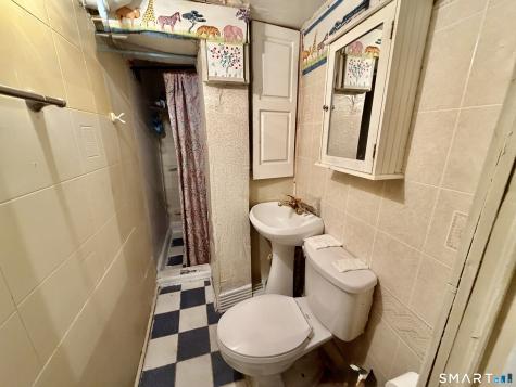 60-62 Hazel Street Hartford CT 06106