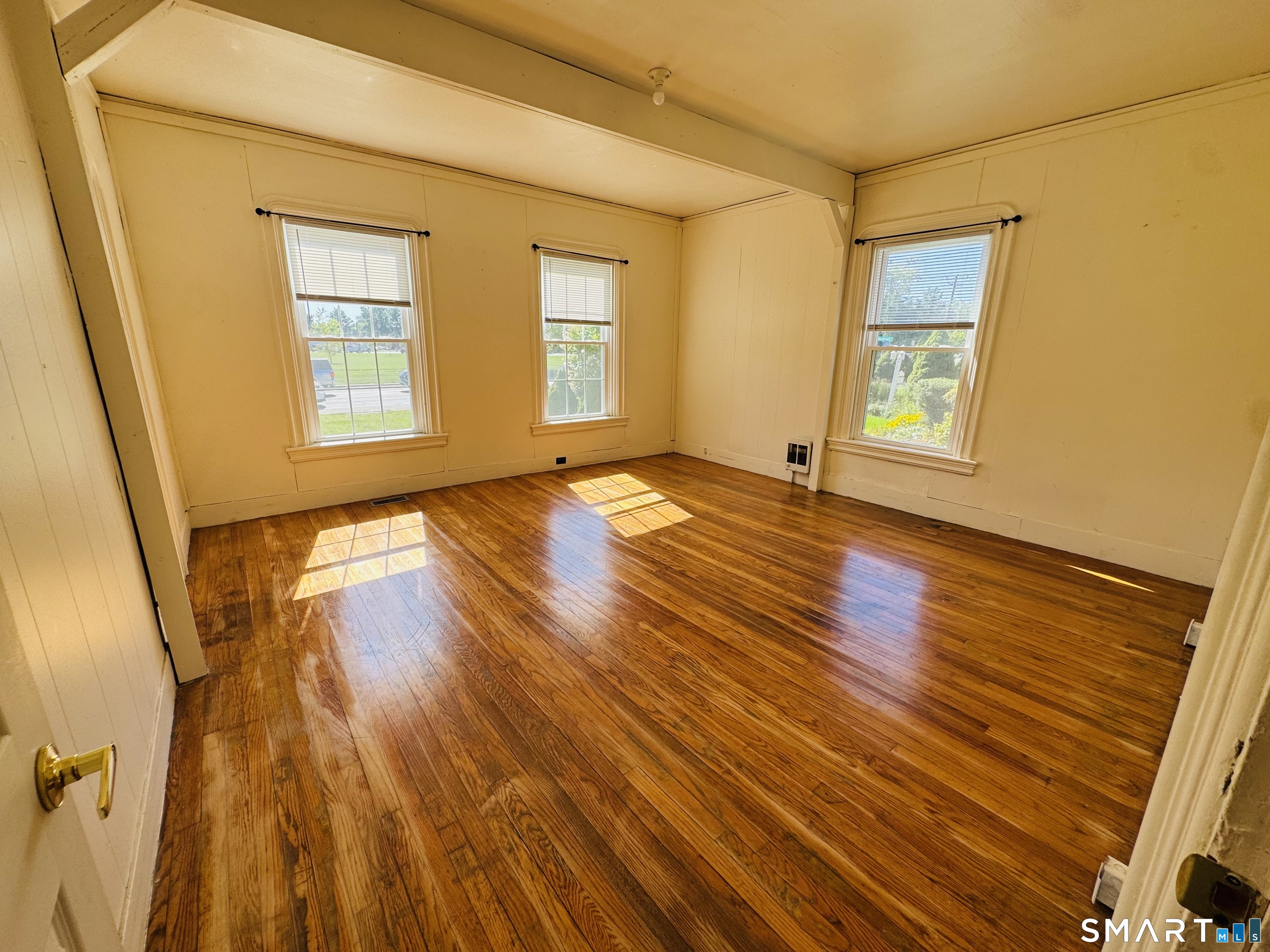 9 Providence Street Putnam CT 06260