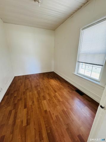 9 Providence Street Putnam CT 06260