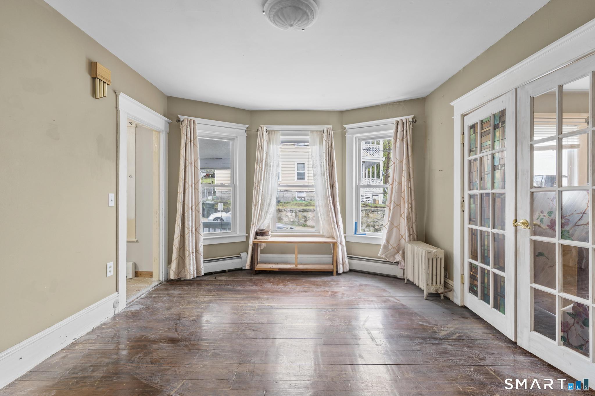 26 Rosemary Street New London CT 06320
