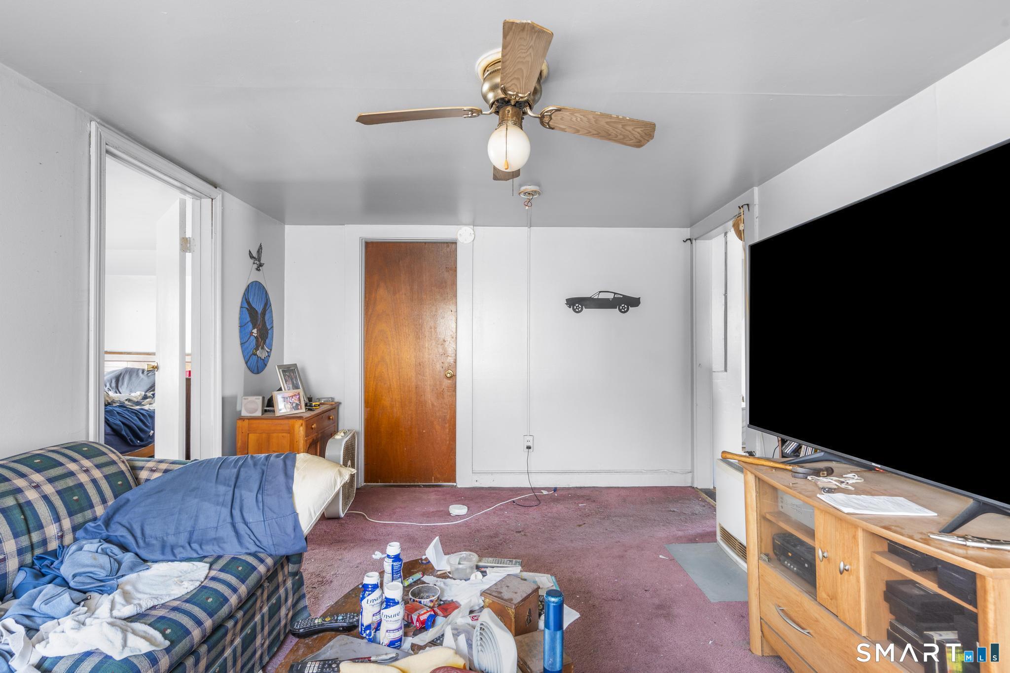 26 Rosemary Street New London CT 06320