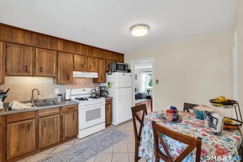 162 Hawthorne Avenue Derby CT 06418