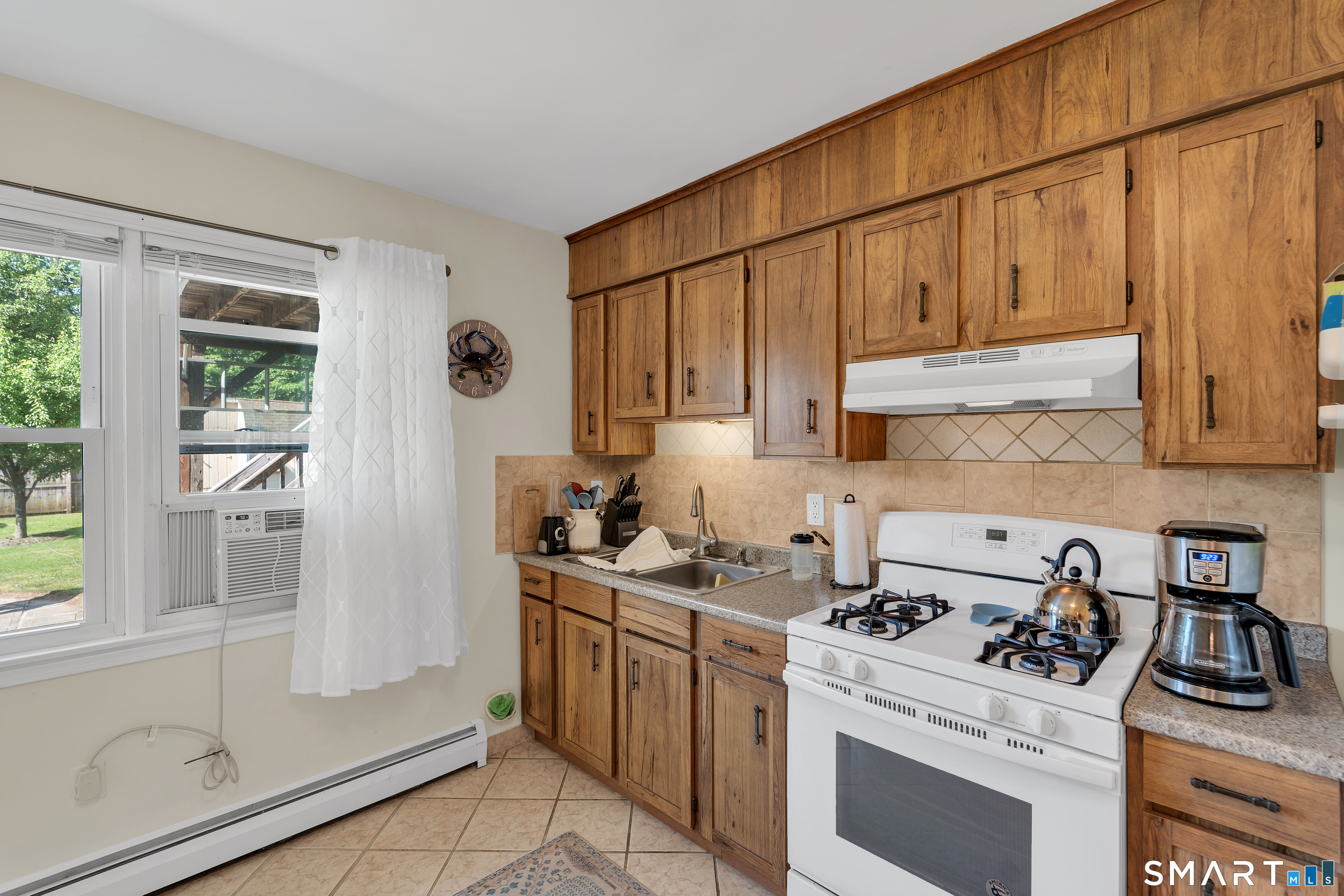 162 Hawthorne Avenue Derby CT 06418
