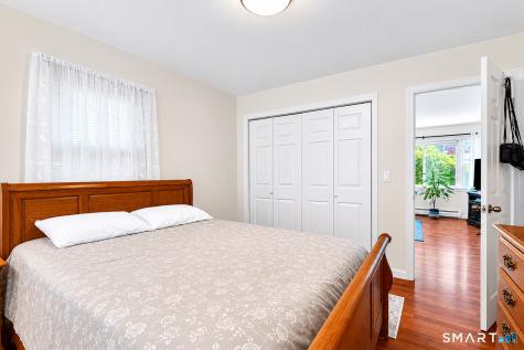 162 Hawthorne Avenue Derby CT 06418