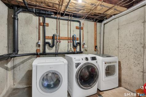162 Hawthorne Avenue Derby CT 06418