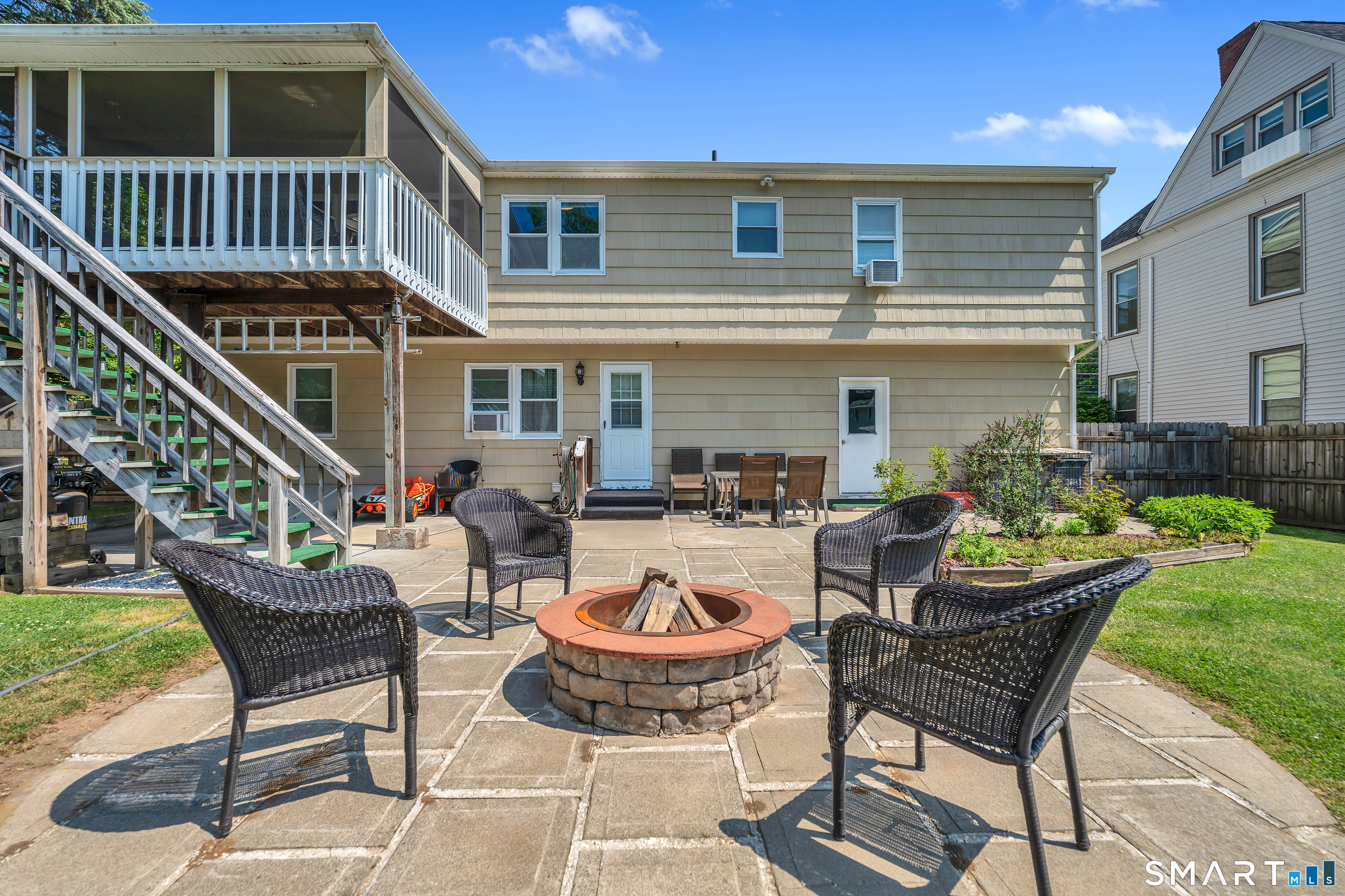 162 Hawthorne Avenue Derby CT 06418