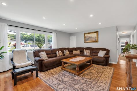 162 Hawthorne Avenue Derby CT 06418