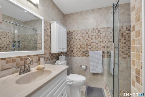 162 Hawthorne Avenue Derby CT 06418