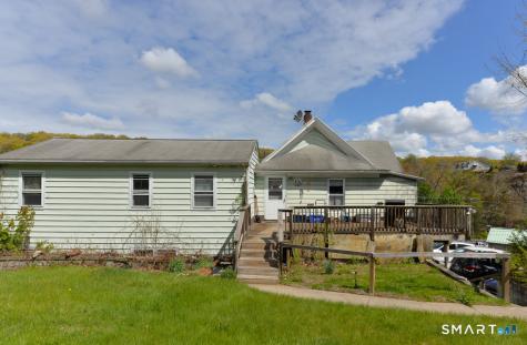 22 Church Street Seymour CT 06483
