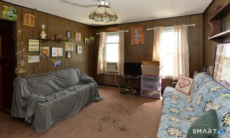 22 Church Street Seymour CT 06483