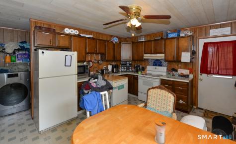 22 Church Street Seymour CT 06483