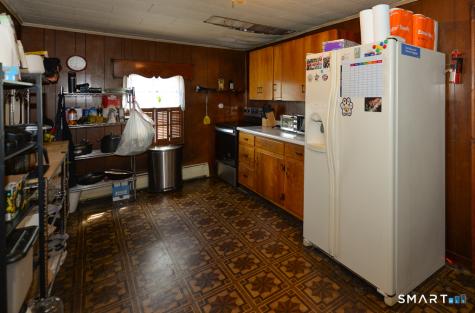 22 Church Street Seymour CT 06483