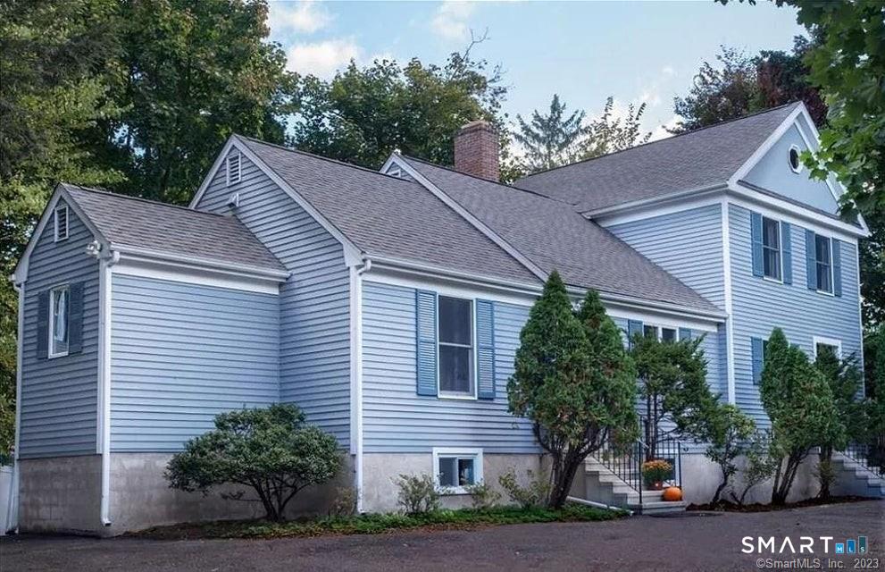 New Canaan CT, 164 New Norwalk Road