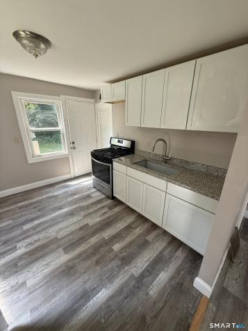 414-416 Pearl Harbor Street Bridgeport CT 06610