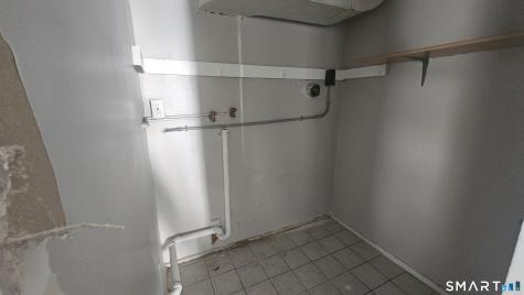 414-416 Pearl Harbor Street Bridgeport CT 06610