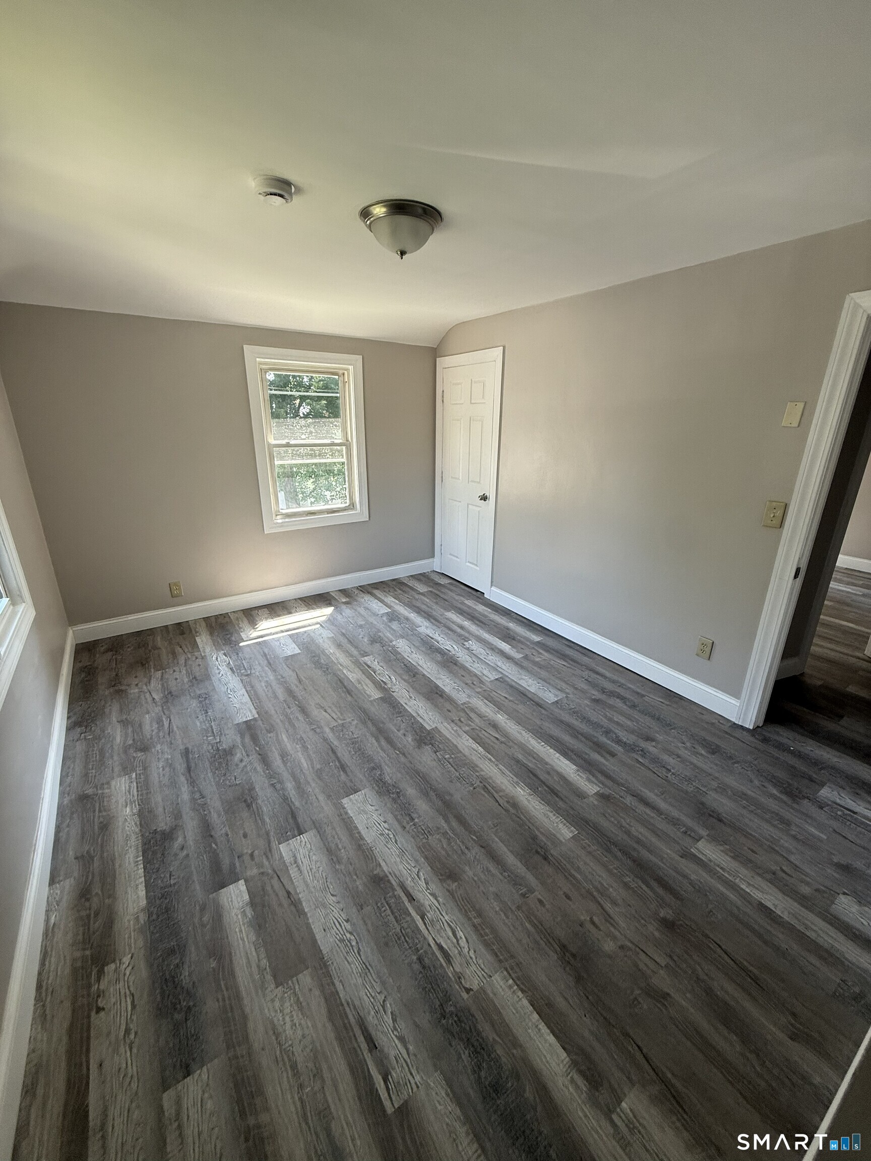414-416 Pearl Harbor Street Bridgeport CT 06610