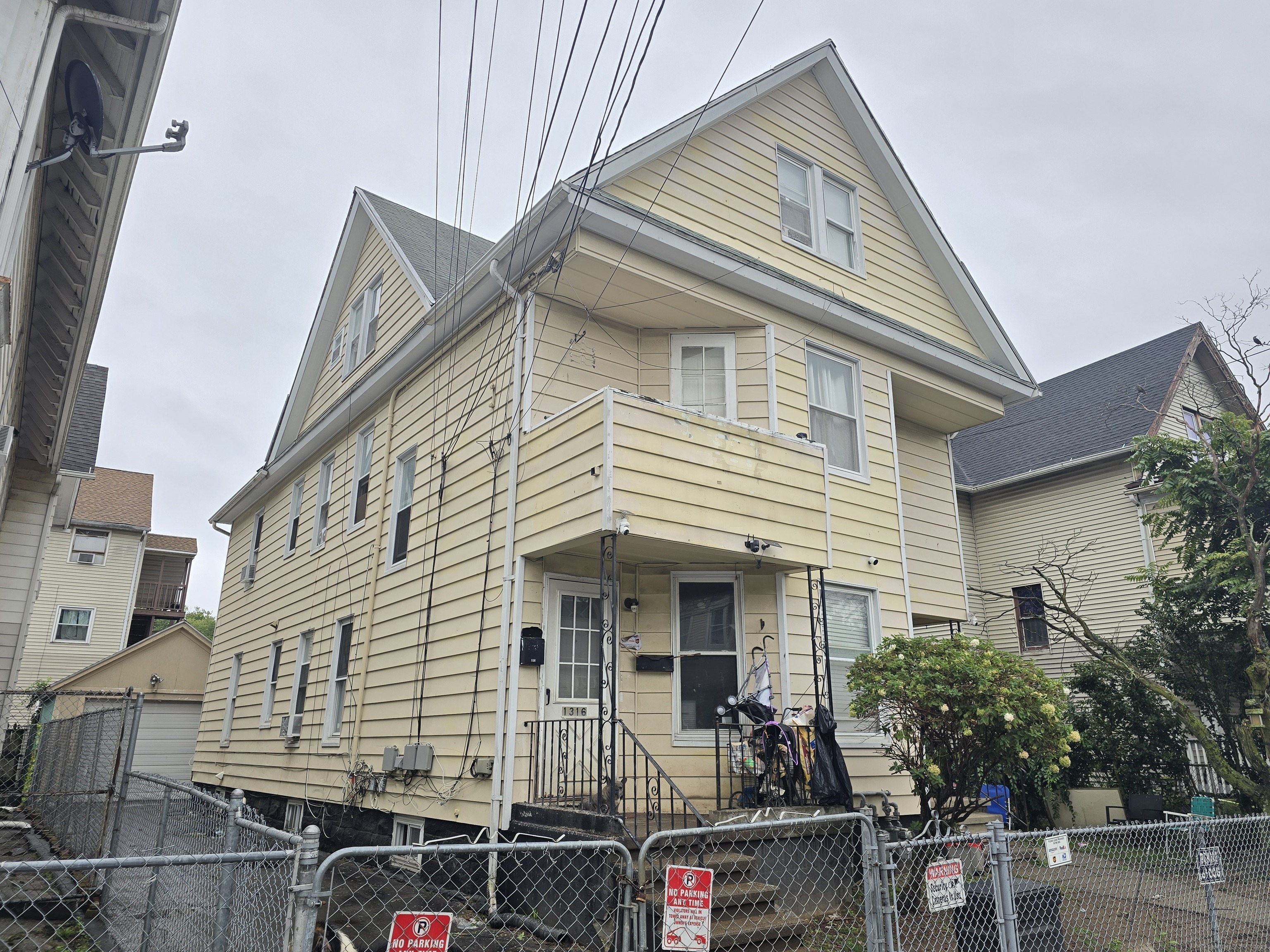1312 Pembroke Street Bridgeport CT 06608