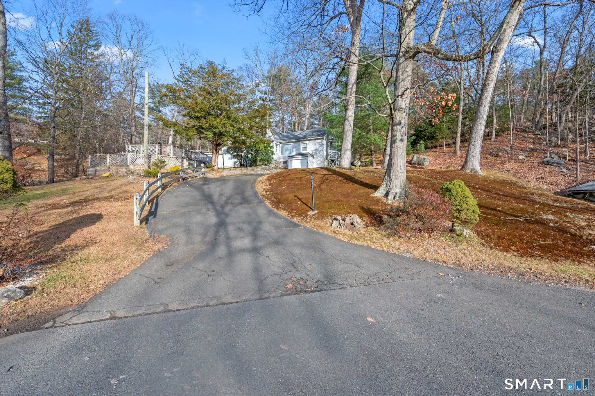 10 Old Waterbury Road Middlebury CT 06762