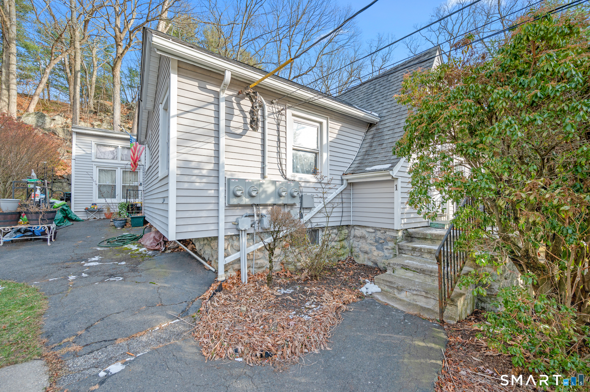 10 Old Waterbury Road Middlebury CT 06762