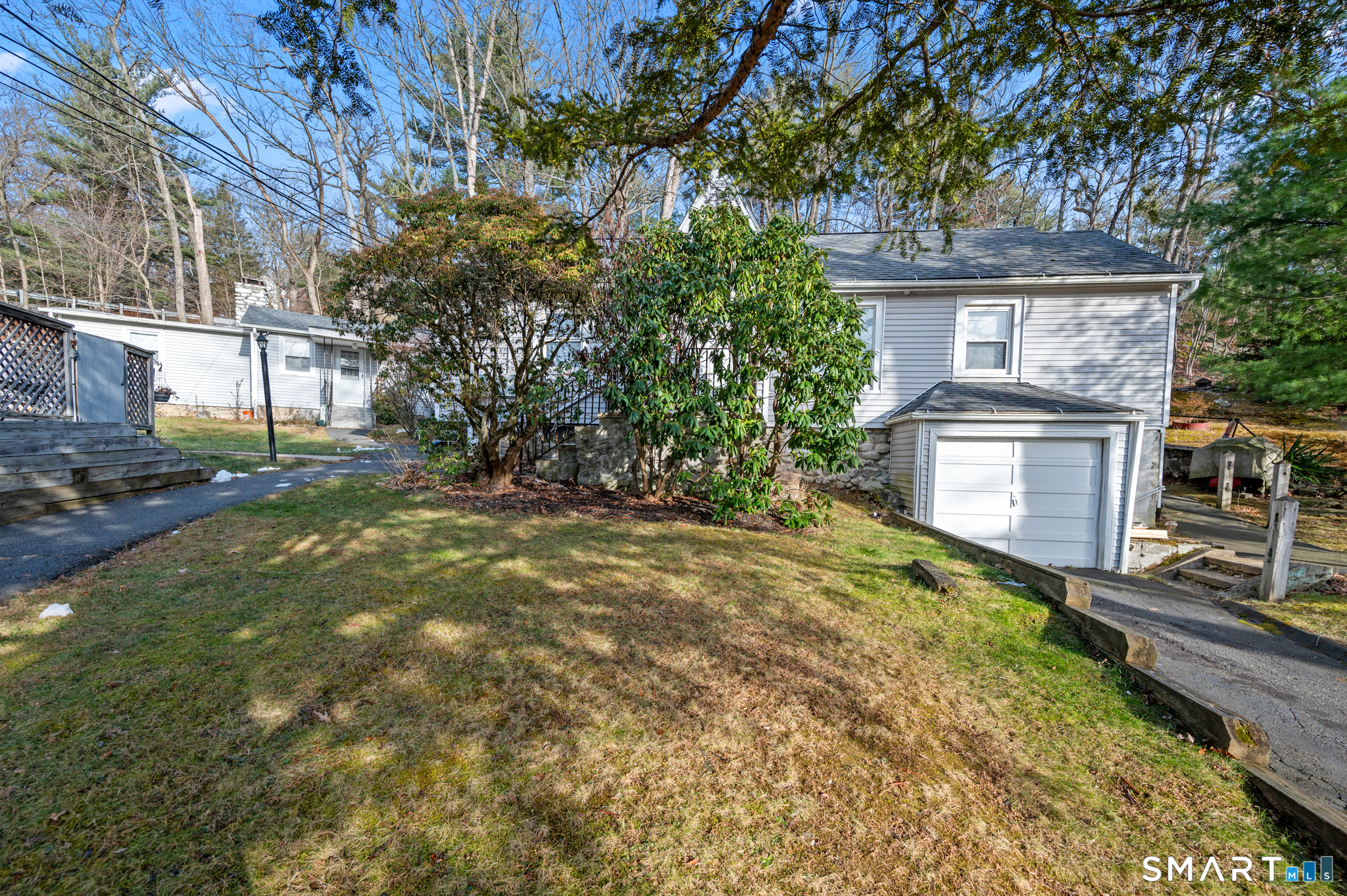 10 Old Waterbury Road Middlebury CT 06762