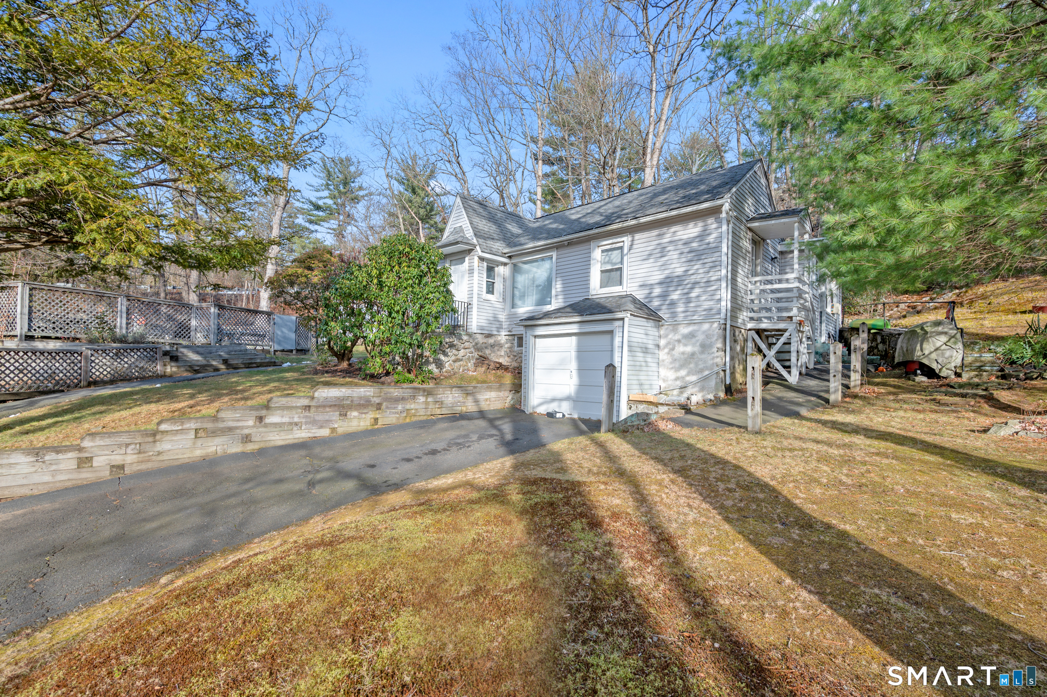 10 Old Waterbury Road Middlebury CT 06762