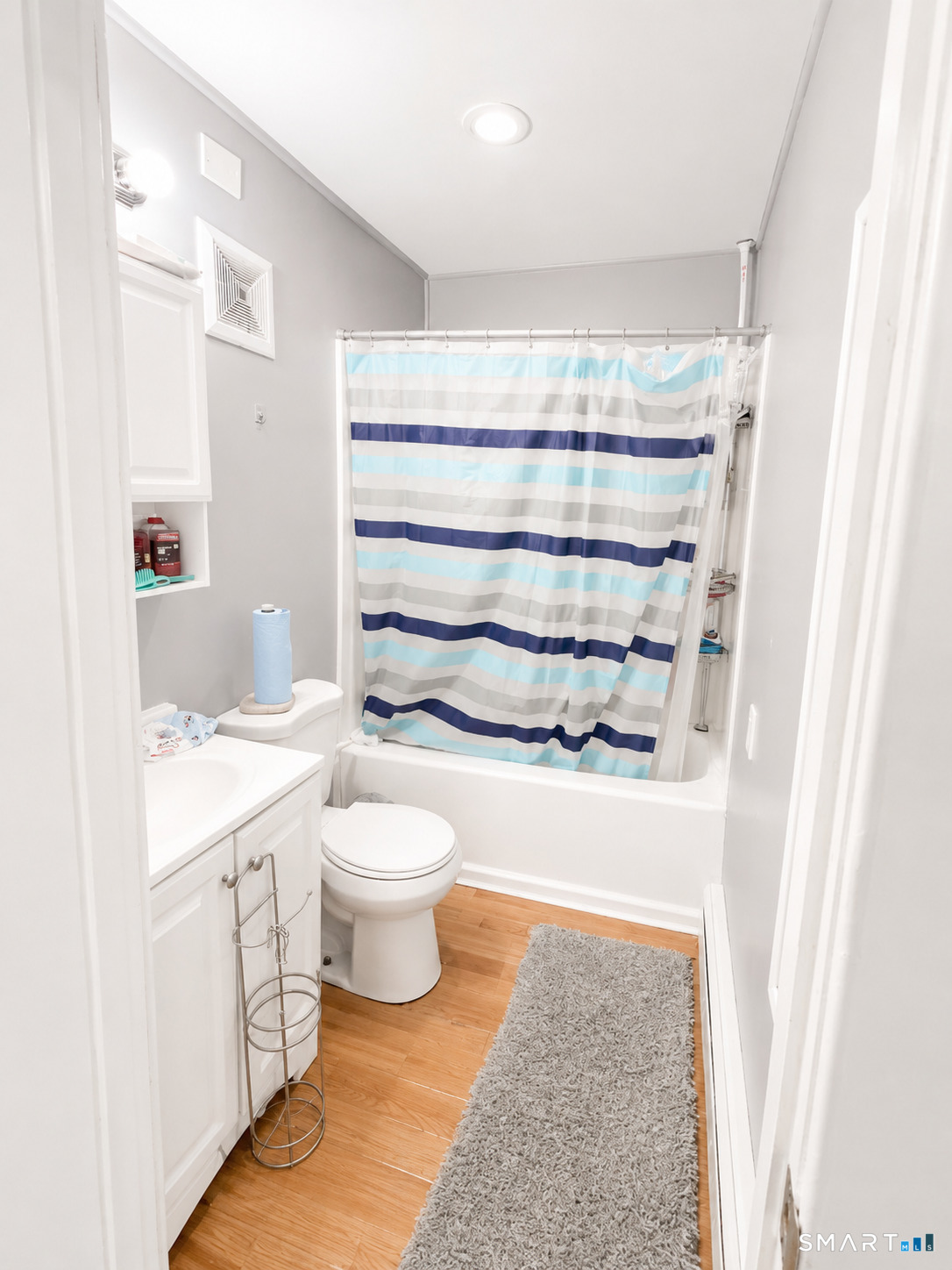 14 Asnuntuck Street Enfield CT 06082