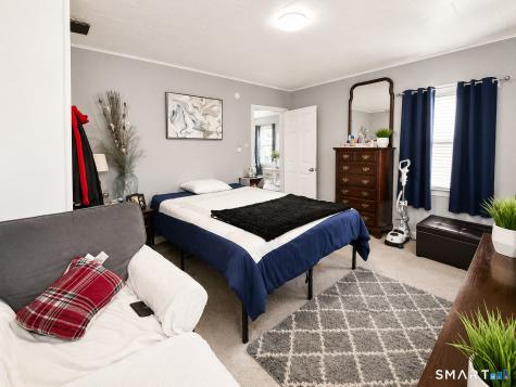 14 Asnuntuck Street Enfield CT 06082
