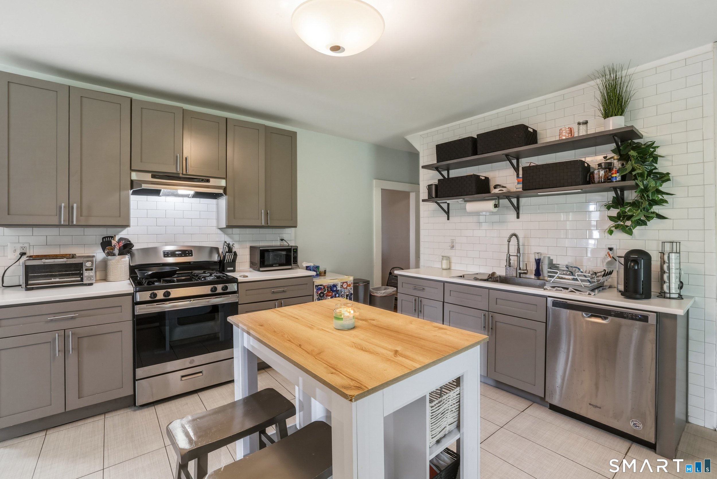 17-19 Gorman Place Manchester CT 06040