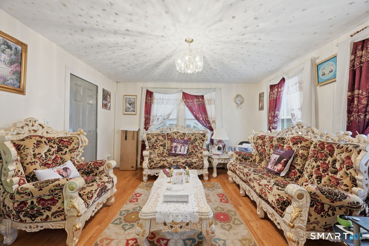40 Convent Avenue Norwich CT 06360