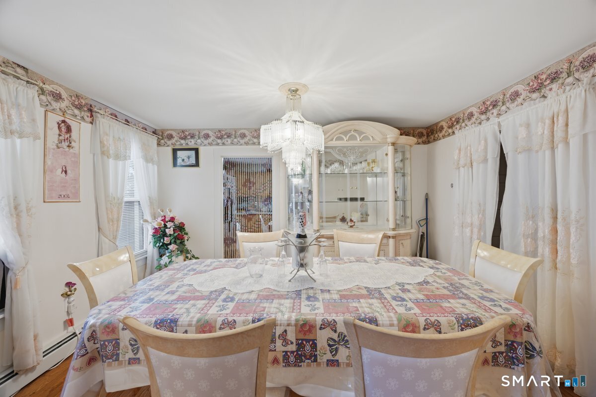 40 Convent Avenue Norwich CT 06360