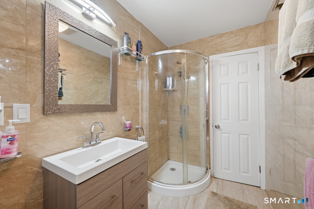 40 Convent Avenue Norwich CT 06360